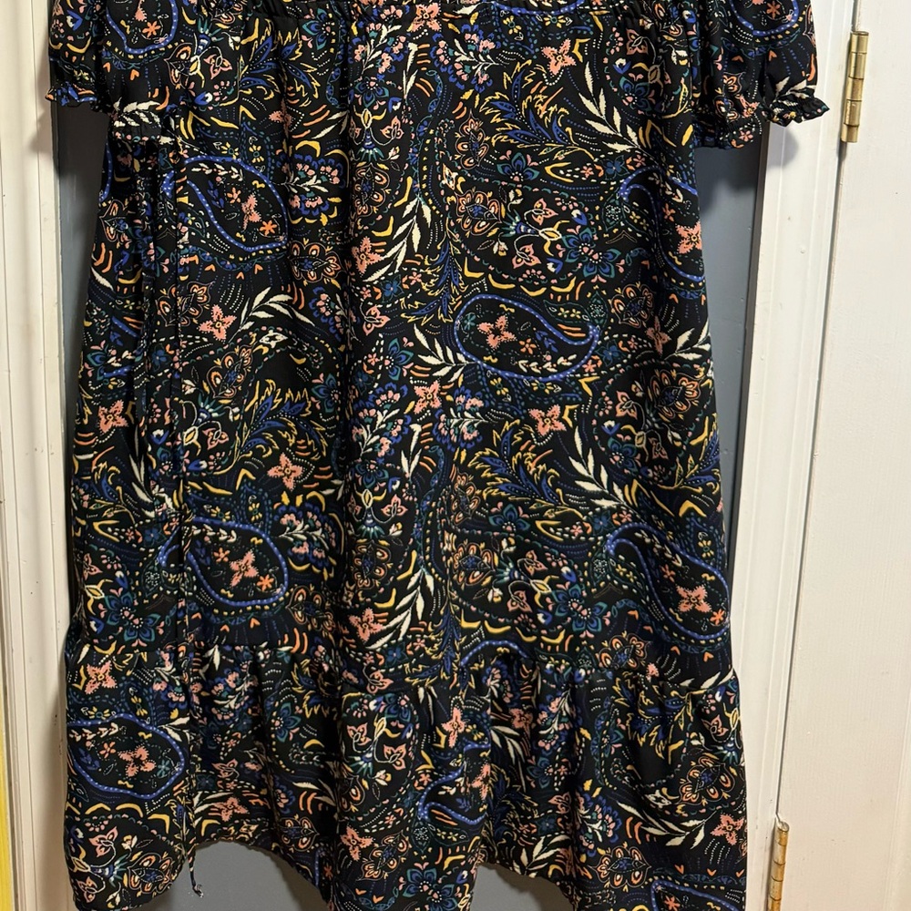 Floral dress. Made in India. Harlow & Rose. Size L. Polyester. - Picture 2 of 2